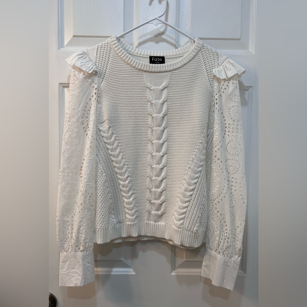 FATE White Eyelet Cableknit Sweater Women Sz L Cottage Fisherman Heritage Cotton